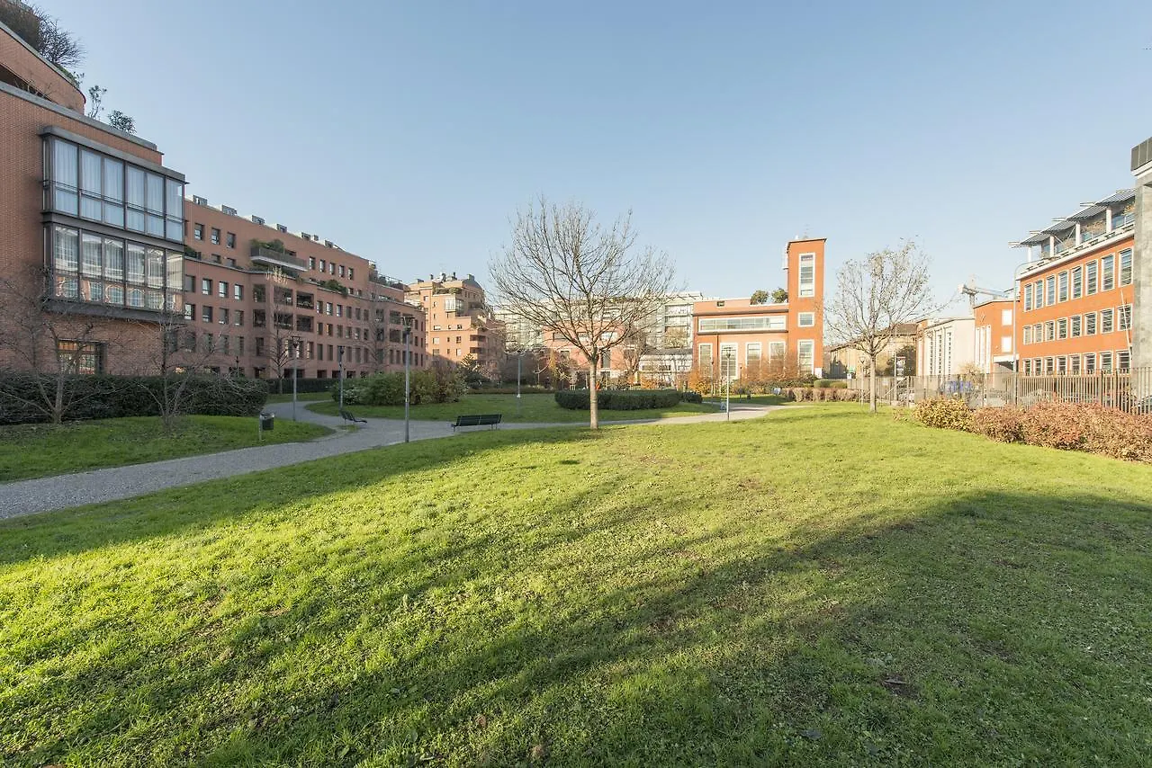 Mila Apartments Via Savona Milan