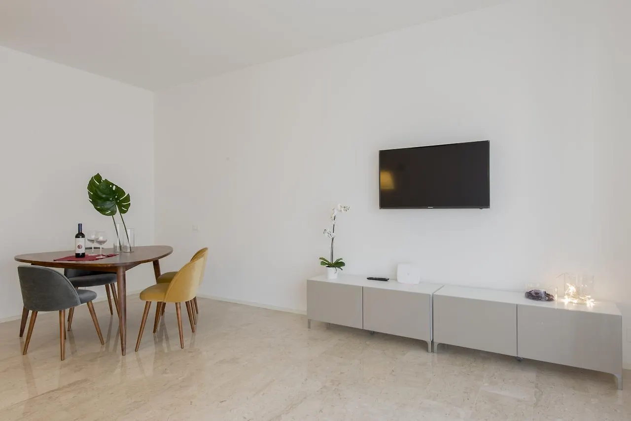 Mila Apartments Via Savona Milan